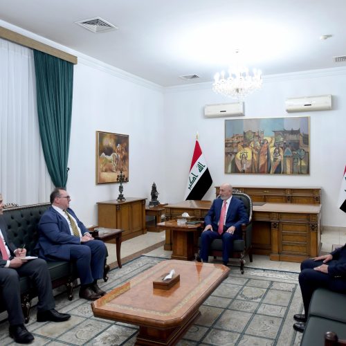رئيس الجمهورية يؤكد أهمية توسيع التعاون مع واشنطن ضمن اتفاقية الإطار الإستراتيجي