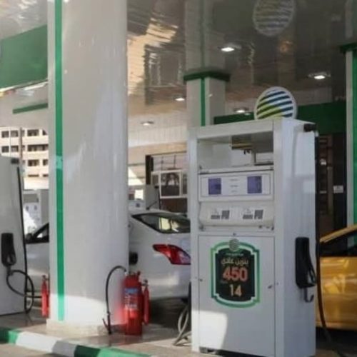 لجنة الطاقة: أزمة البنزين مرتبطة بتطورات المنطقة واستيراد شحنات إضافية لضمان الاستقرار