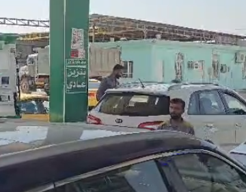أغلب المحطات مغلقة.. استمرار أزمة البنزين في بغداد وعدة محافظات