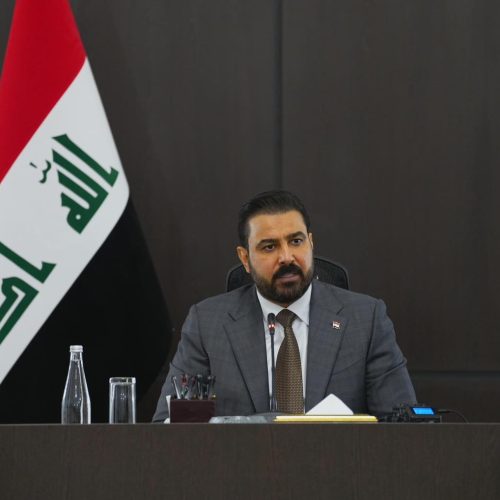 الزيدي يوجه بتوفير المتطلبات التي تسهم في تأمين عمل الشركات النفطية العاملة في الإقليم