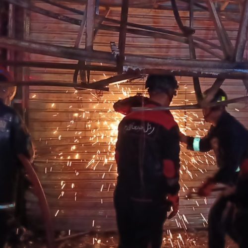 إخماد حريق اندلع داخل بناية تجارية بمنطقة المنصور في بغداد