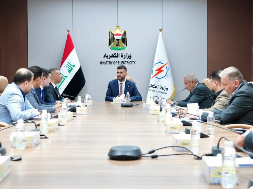 الكهرباء: إنتاجنا يبلغ نحو 20 ألف ميغاواط ونسبة الضائعات وصلت لـ(55) بالمئة
