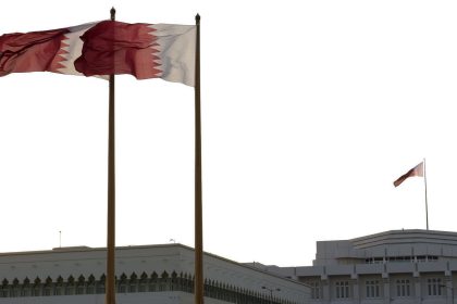 قطر تدين هجمات إيران على الكويت والبحرين وتطالب طهران بوقف التصعيد