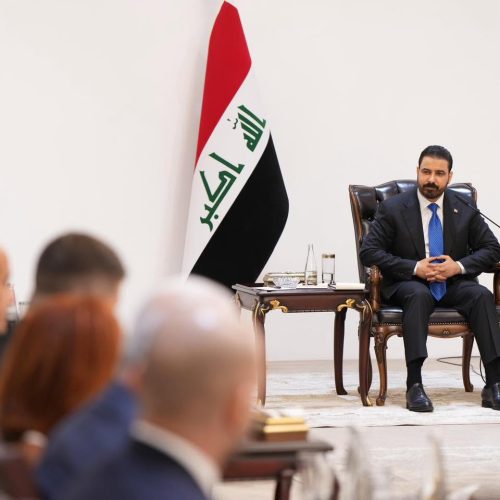 الزيدي يؤكد أهمية الشراكة مع القطاع الخاص في عملية التنمية ومحاربة الفساد والابتزاز