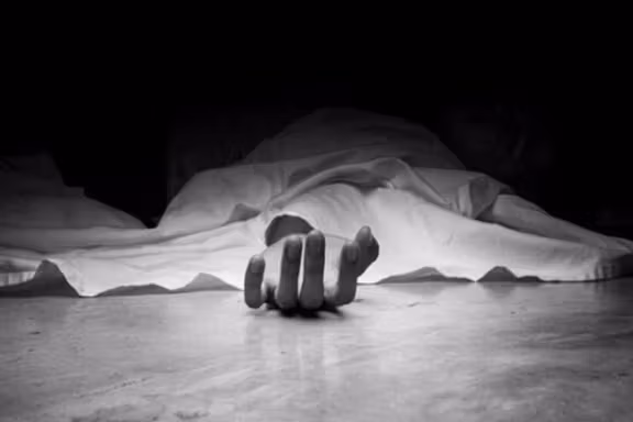شابة تقدم على الانتحار وتتسبب باحتراق منزلها في منطقة الشعلة ببغداد