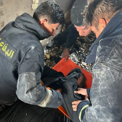 الدفاع المدني: إنقاذ عائلة من 11 شخصاً إثر حريق منزل في منطقة الشواكة ببغداد