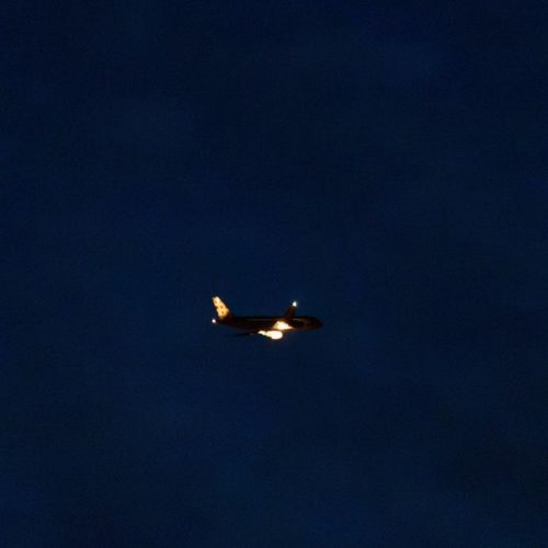 سلطة الطيران المدني تنفي سقوط طائرة مدنية في كربلاء