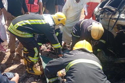 فرق الدفاع المدني تنتشل 5 جثث بحادث سير على الطريق الرابط بين الديوانية وذي قار