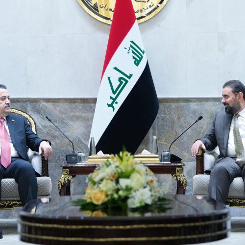 رئيسا البرلمان والاعمار والتنمية يؤكدان أهمية دعم الحكومة بتنفيذ برنامجها واستكمال الكابينة الوزارية