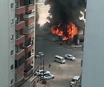 اندلاع حريق بمولدات داخل مجمع الزهور في بغداد