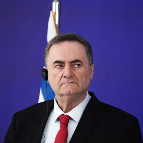 وزير الدفاع الاسرائيلي: المعركة ضد إيران بعيدة عن نهايتها