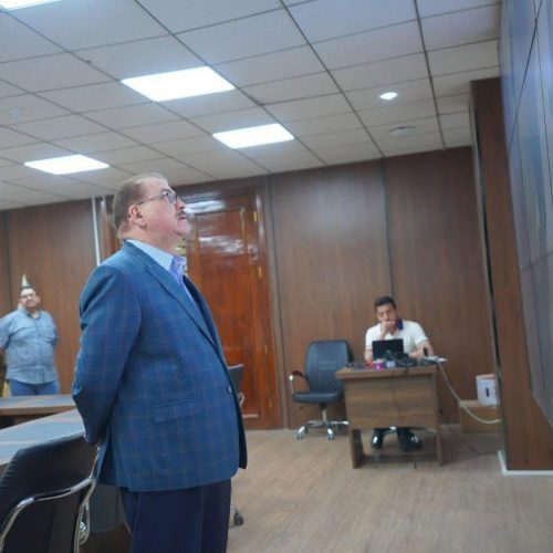 وزير التربية: العملية الامتحانية مؤمنة والدفاتر تصحح ضمن لجان متخصصة بأعلى درجات الدقة والإنصاف