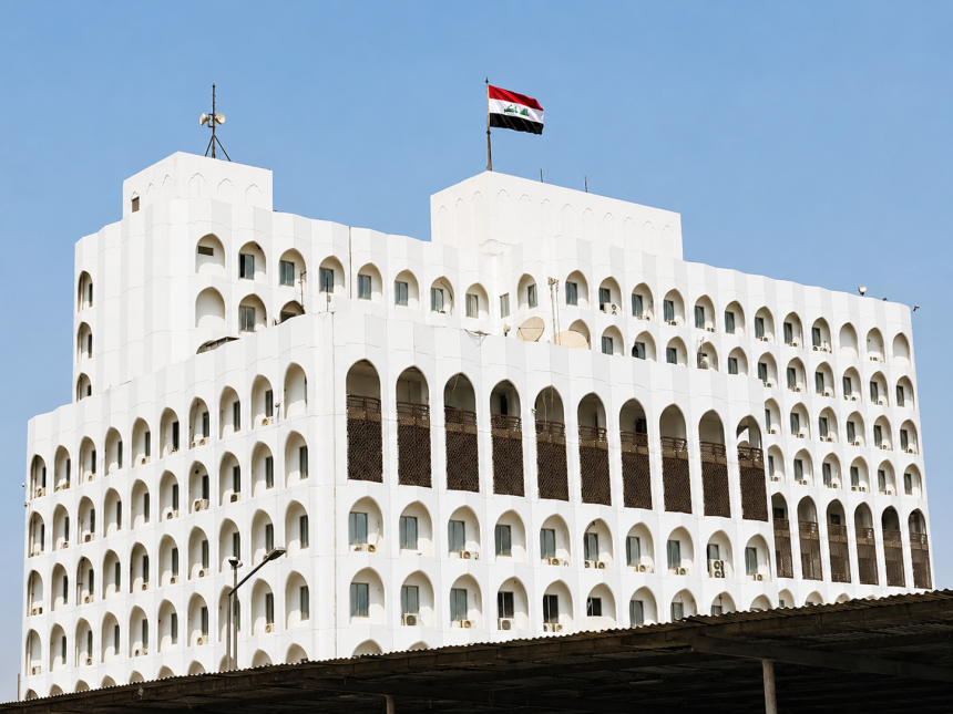 الخارجية تنفي تورط دبلوماسيين أو أفراد من عائلاتهم في قضية تهريب الدفاتر الامتحانية