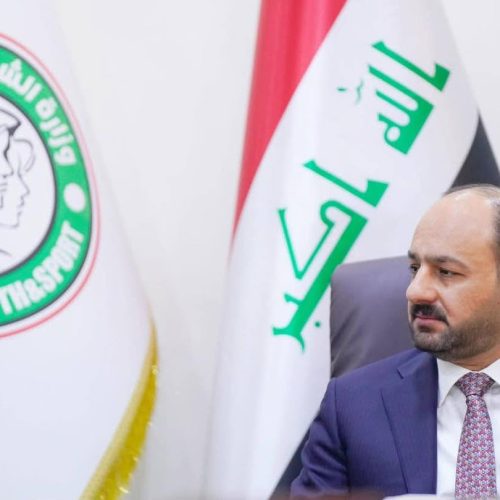 وزير الشباب والرياضة يتصل بوفد المنتخب الوطني ويؤكد دعم الوزارة لأسود الرافدين في المونديال