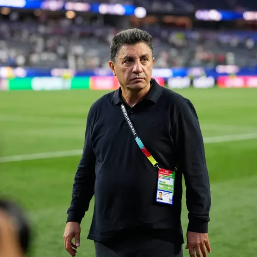 مدرب إيران: نحن المنتخب الأكثر تعرضا للاضطهاد في كأس العالم