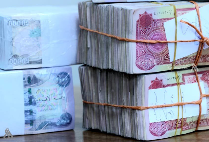 مستشار حكومي: الرواتب والنفقات الأساسية مؤمنة قانونياً حتى مع تأخر إقرار الموازنة