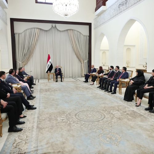 رئيس الجمهورية يؤكد ضرورة تكثيف الجهود الرامية إلى استكمال الكابينة الحكومية