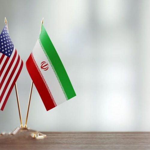 ‏أكسيوس: أميركا وإيران تبحثان تقديم موعد التوقيع على مذكرة التفاهم