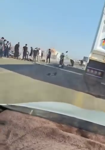 بالفيديو.. مصرع 4 أشخاص من عائلة واحدة بحادث سير على طريق المجر في ميسان