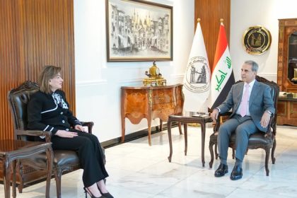 رئيس مجلس القضاء الأعلى ووزيرة البيئة يبحثان إلزام الجهات الملوثة للبيئة بإزالة التلوث وتعويض المتضررين