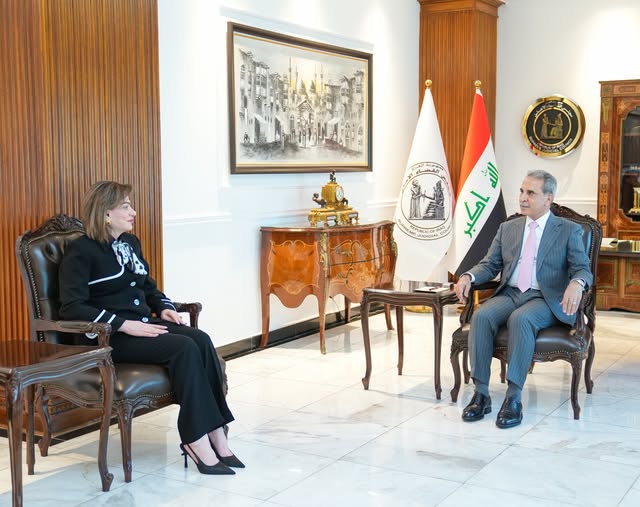 رئيس مجلس القضاء الأعلى ووزيرة البيئة يبحثان إلزام الجهات الملوثة للبيئة بإزالة التلوث وتعويض المتضررين