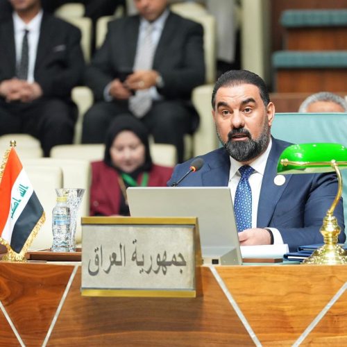 رئيس البرلمان: نرفض الاعتداءات الإيرانية التي تنتهك سيادة الدول العربية والإسلامية وتهدِّد أمنها واستقرارها