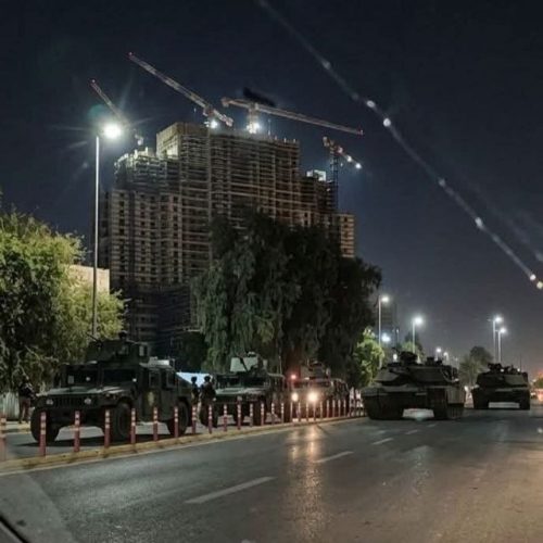 بالفيديو.. انتشار أمني كثيف داخل المنطقة الخضراء وسط بغداد