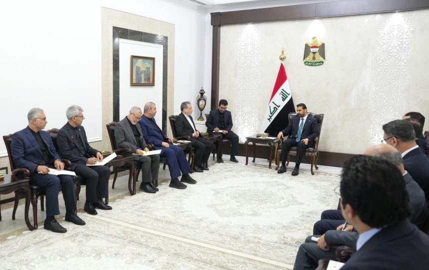 الزيدي لوزير الخارجية الايراني: العراق يقف مع أولوية إنهاء الحروب لتثبيت الاستقرار في المنطقة