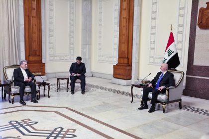 رئيس الجمهورية لوزير الخارجية الإيراني: العراق يدعم كل إجراء يعزز السلم الإقليمي ويحفظ سيادة الدول