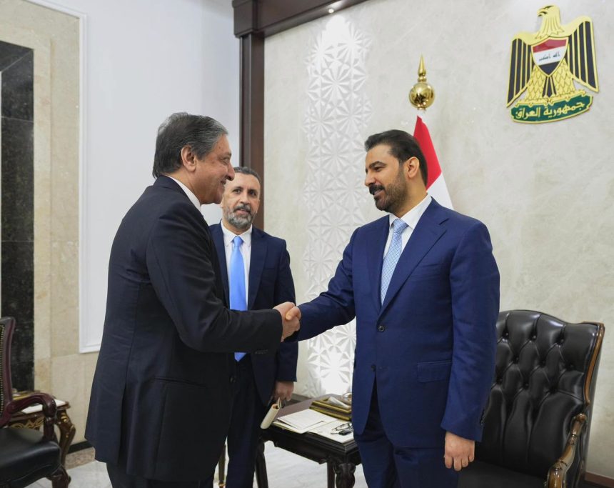 الزيدي يتسلم دعوة رسمية لزيارة باكستان
