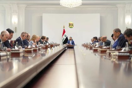 الزيدي: الحكومة ستعمل على إعادة الأموال المنهوبة في الحقب السابقة