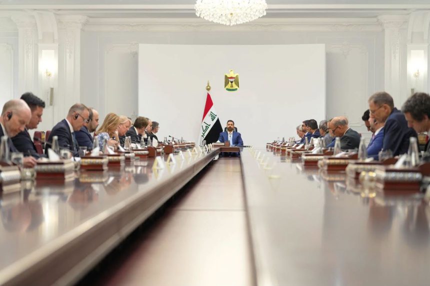 الزيدي: الحكومة ستعمل على إعادة الأموال المنهوبة في الحقب السابقة