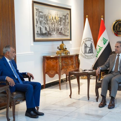 رئيس مجلس القضاء الأعلى ووزير المالية يبحثان حماية المال العام واسترداد الأموال المتحصلة من قضايا الفساد