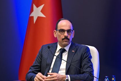 رئيس جهاز المخابرات التركي يؤكد حرص بلاده على إدامة التنسيق والتعاون مع العراق بالمجالات كافة