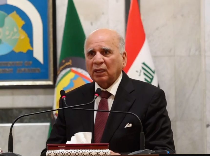 وزير الخارجية: الأمين العام لمجلس التعاون الخليجي نقل رسالة مهمة إلى العراق