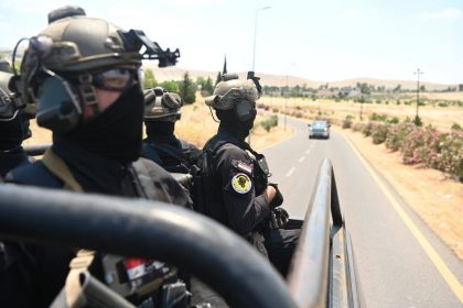جهاز مكافحة الإرهاب يلقي القبض على 3 ارهابيين ويفتش عدة اوكار في مناطق متفرقة