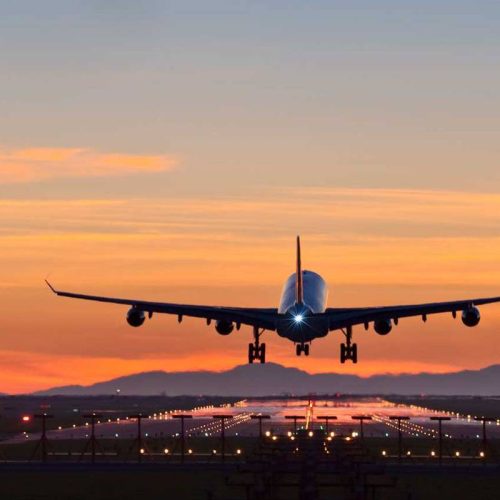 بينها العراق.. سلامة الطيران الأوروبية تمدد حظر التحليق فوق أجواء 3 دول بالشرق الأوسط