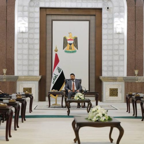 الزيدي يوجه بتسهيل الإجراءات المتعلقة بتأشيرات الدخول لرجال الأعمال الأتراك