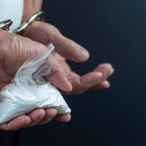 شؤون المخدرات تعلن تنفيذ 17 عملية خارج الحدود خلال العام الحالي