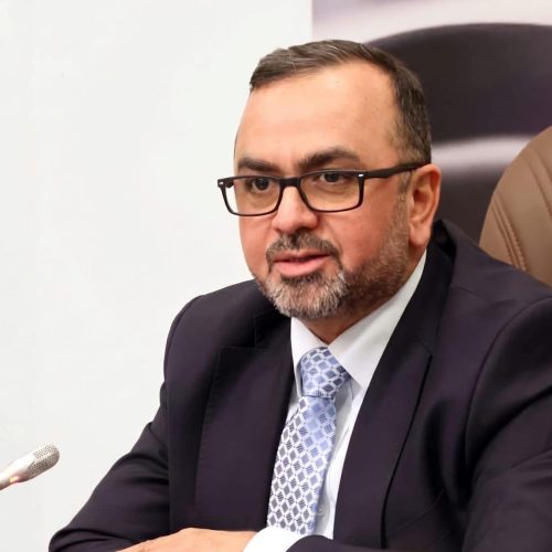 وزير الصحة: زيادة رواتب عقود خريجي 2024 إلى (600) ألف دينار وتثبيتهم مطلع 2027
