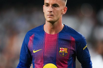 الهلال ينافس ميلان لحسم صفقة نجم برشلونة مارك كاسادو
