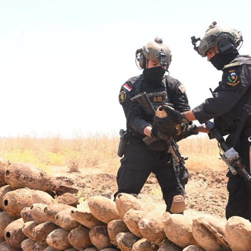جهاز مكافحة الارهاب يضبط صواريخ وقنابر هاون وعبوات ناسفة بقضاء الحمدانية في نينوى
