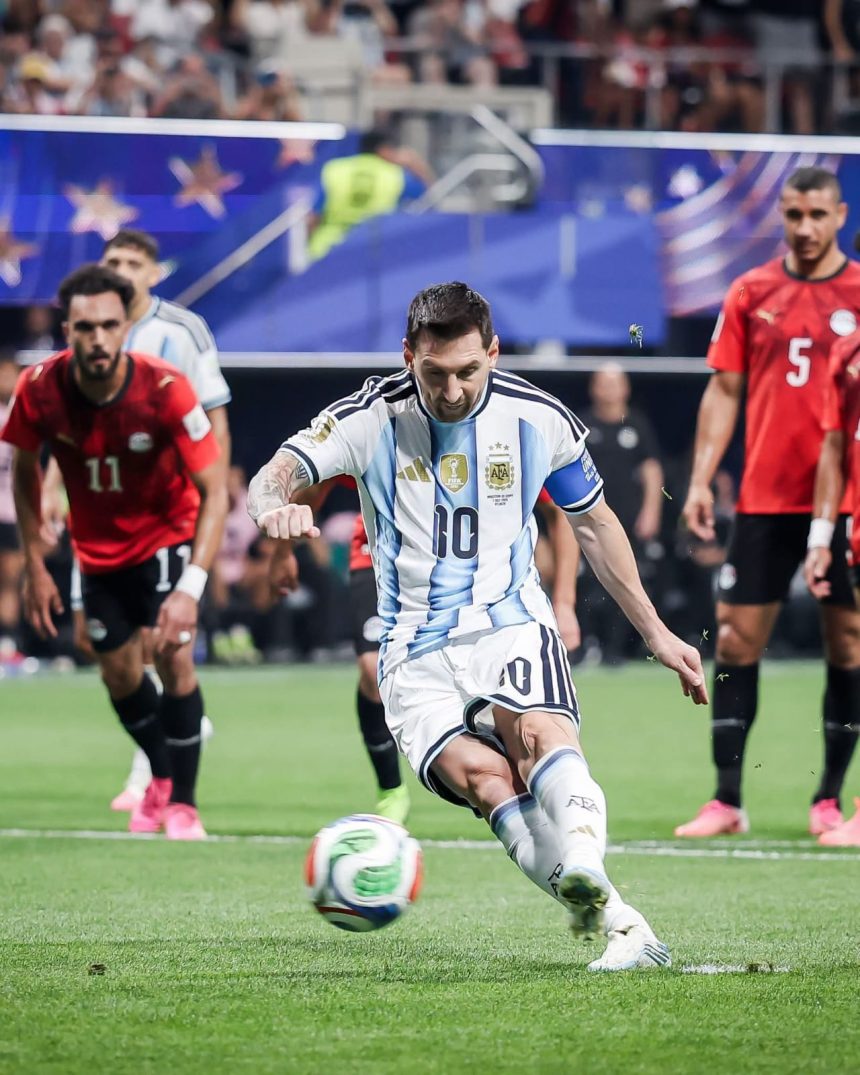 الأرجنتين تتغلب على مصر بشق الأنفس وتتأهل الى دور ربع النهائي في المونديال
