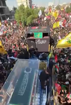 بالفيديو.. التشييع الشعبي للسيد علي الخامنئي في النجف
