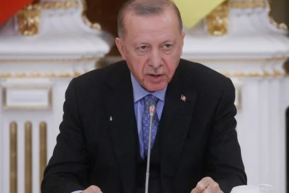قمة الناتو تنطلق.. وأردوغان: مستعدون لإزالة ألغام هرمز