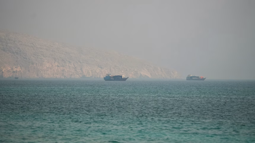 المنظمة البحرية الدولية ترفض مساعي إيران لفرض سيادتها على مضيق هرمز