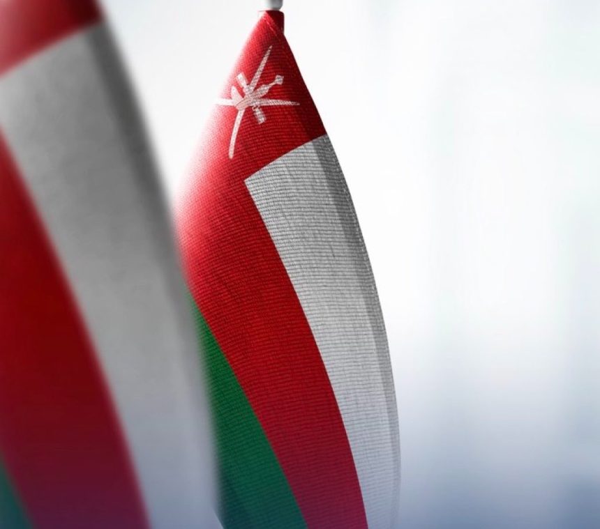عُمان تستدعي السفير الإيراني احتجاجاً على تعرّض مواقع عمانية لاستهدافات إيرانية