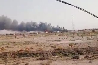 الجيش الكويتي: تعرض 3 مراكز حدودية برية شمال البلاد لهجوم أسفر عن أضرار مادية