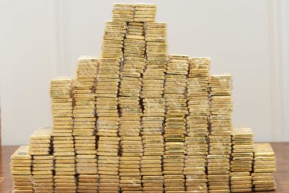 القضاء: استرداد 375 كيلوغراماً من الذهب في قضية عدنان الجميلي