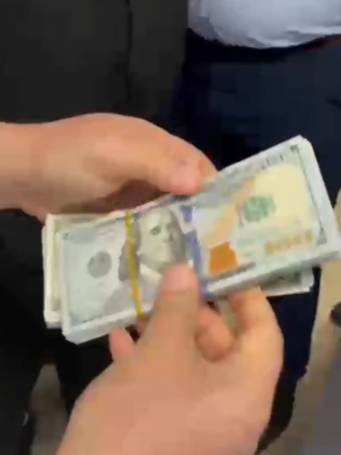 النزاهــة توقــع بمبـتز اقترف جريمة الرشــوة مقابل وعد كاذب للإفراج عن متهم مكفل